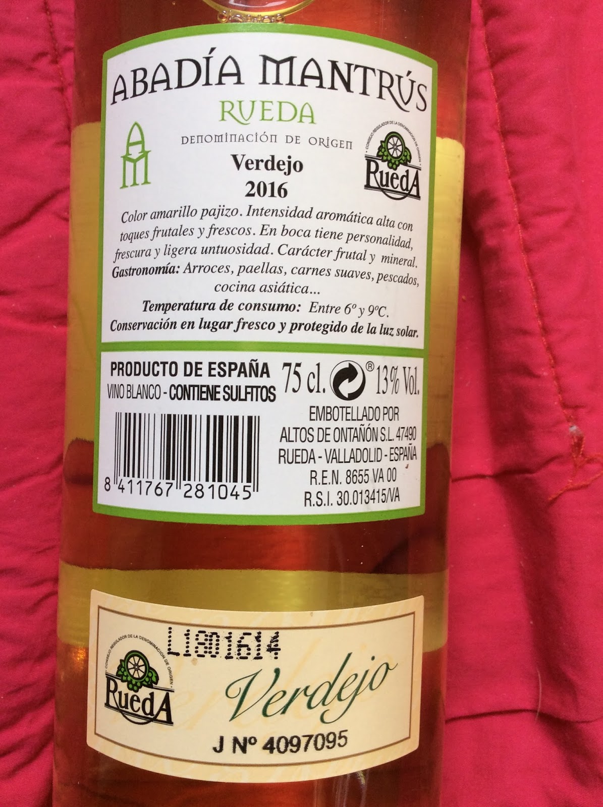 OUTSTANDING WINES. TWO OUTSTANDING RUEDA WHITES FROM MERCADONA