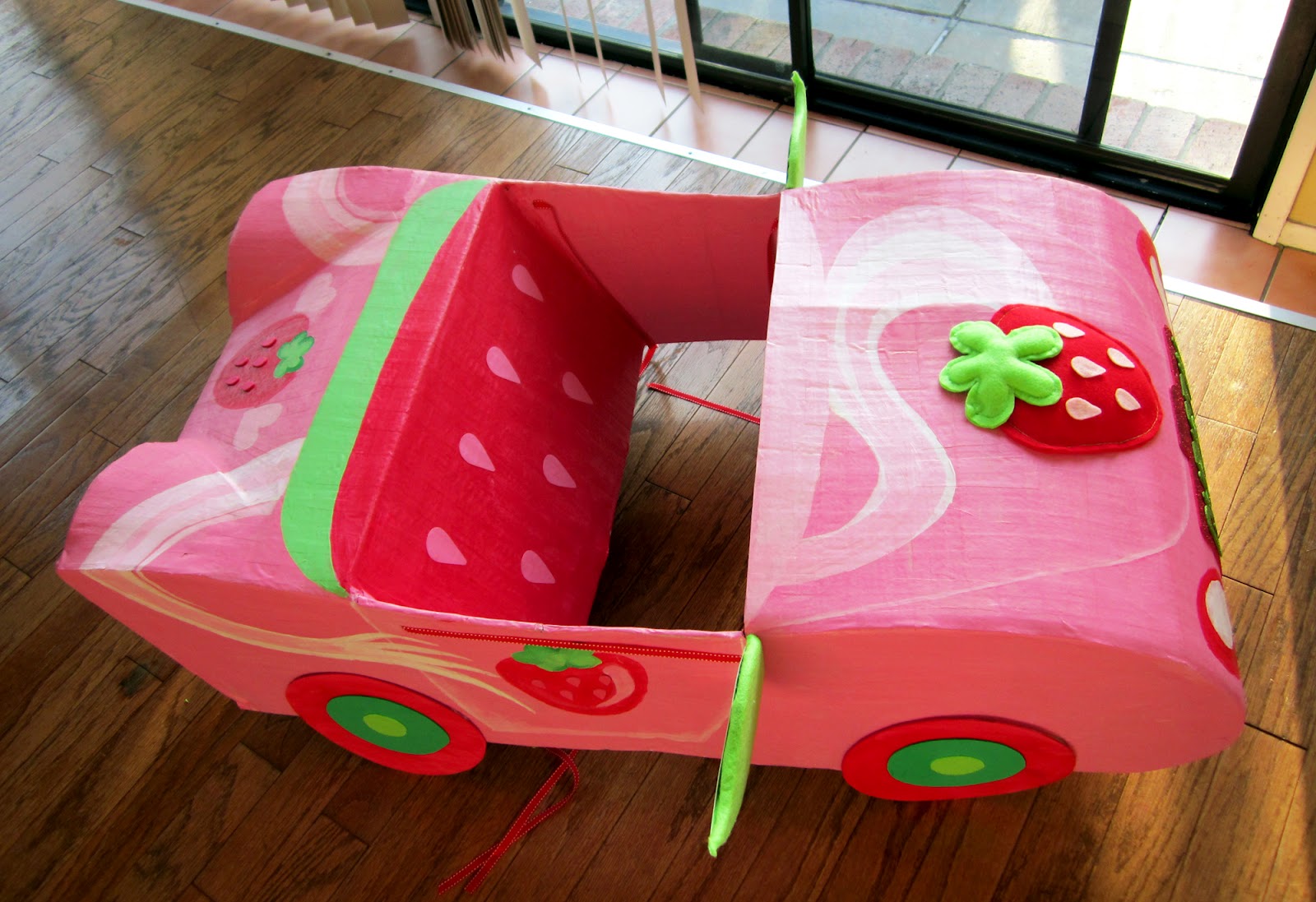 Egoísmo Fondos Fatídico 15 ideas para hacer carros con cajas de cartón (para niños y niñas)