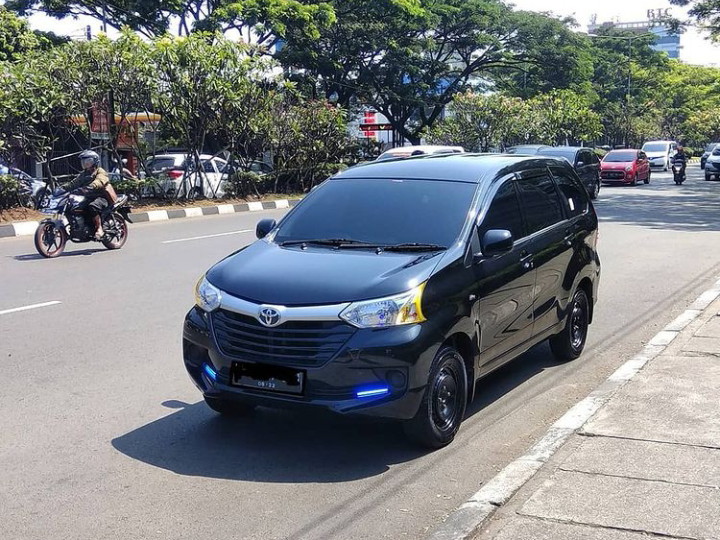 Menjelajahi Kotabaru dengan Travel Avanza: Panduan Lengkap Alamat dan Layanan