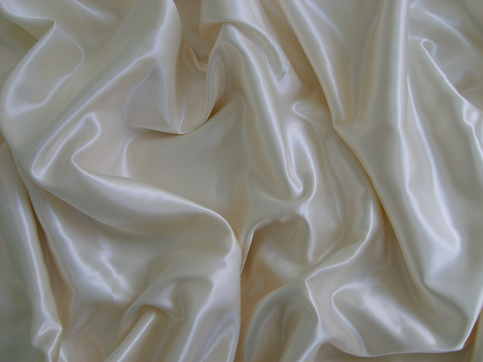 Nerina Naturals Luxury Linen in Silks and Satins