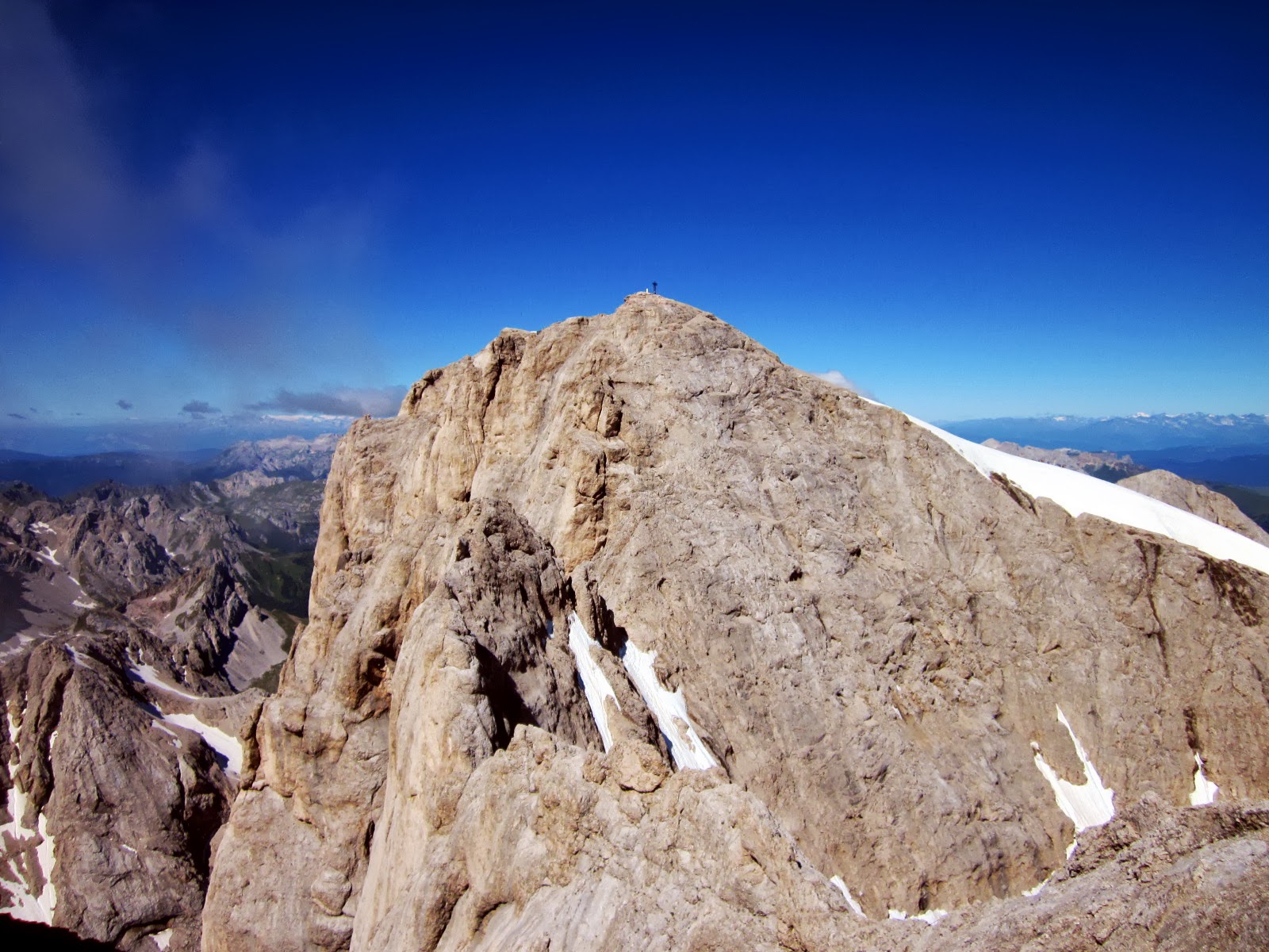 TRINI Y SALVA: Ascensión a la Marmolada, Punta Rocca, 3.309 m. Dolomitas