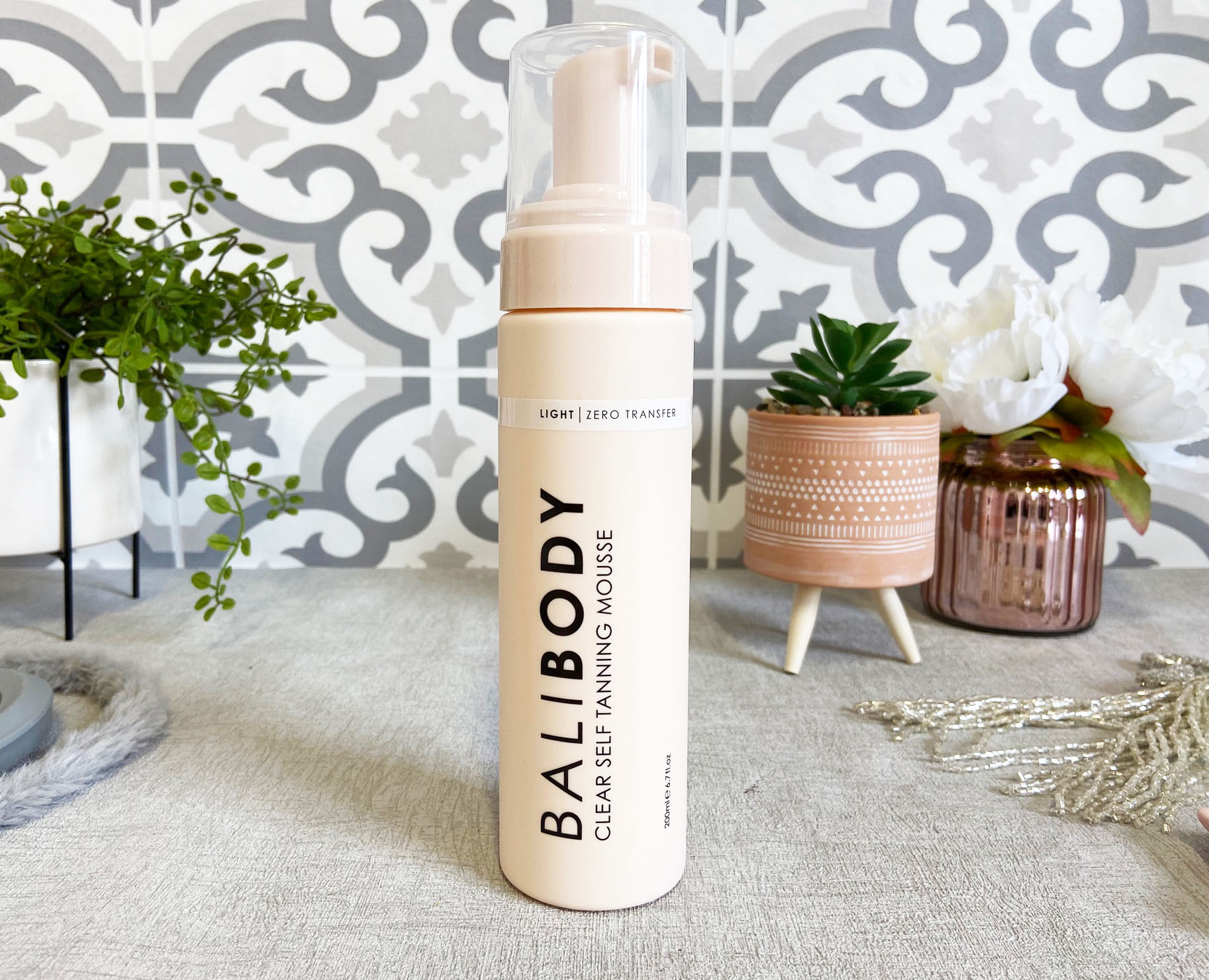 Kathryn s Loves Bali Body Clear Self Tanning Mousse Mitt Review kathryn-s-loves-bali-body-clear-self-tanning-mousse-mitt-review