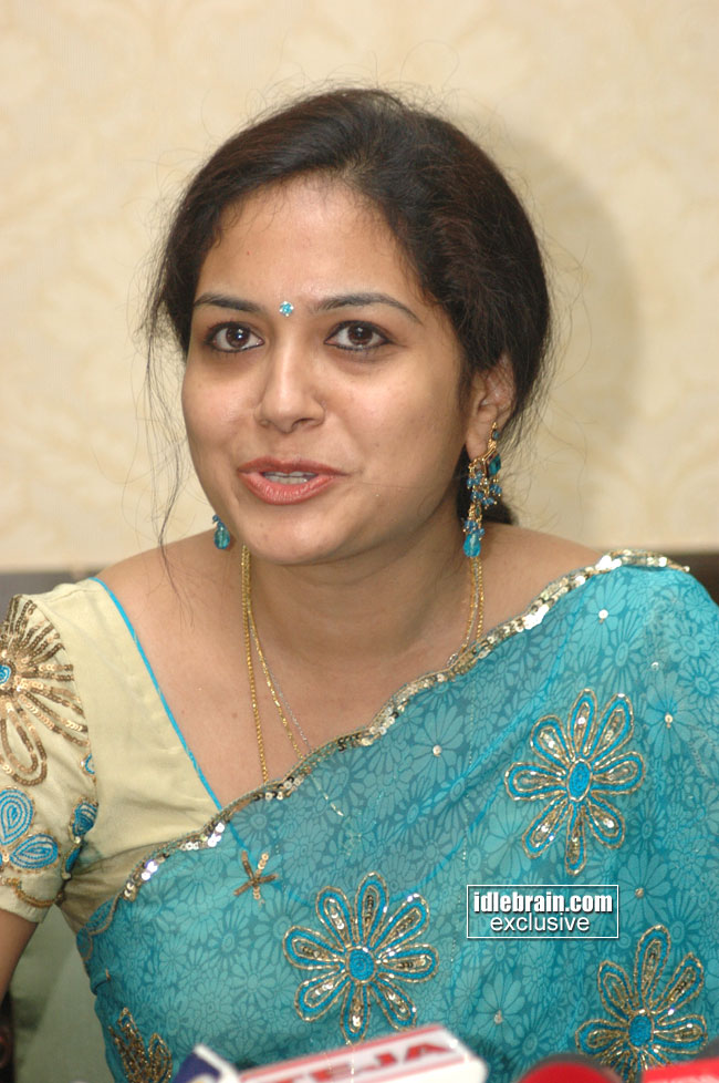 Hot Actress Unseen Photos: Sunitha Singer Hot Pictures