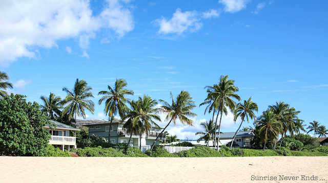 sunrisemakeshawaii,makaha,oahu,hawaii,la plage,montagne,désert,palmiers