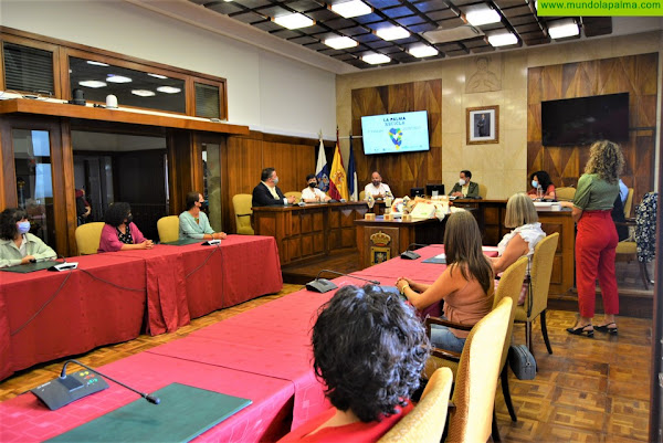 El Cabildo Insular de La Palma, hace entrega de los premios de los concursos escolares del proyecto “La Palma Recicla”