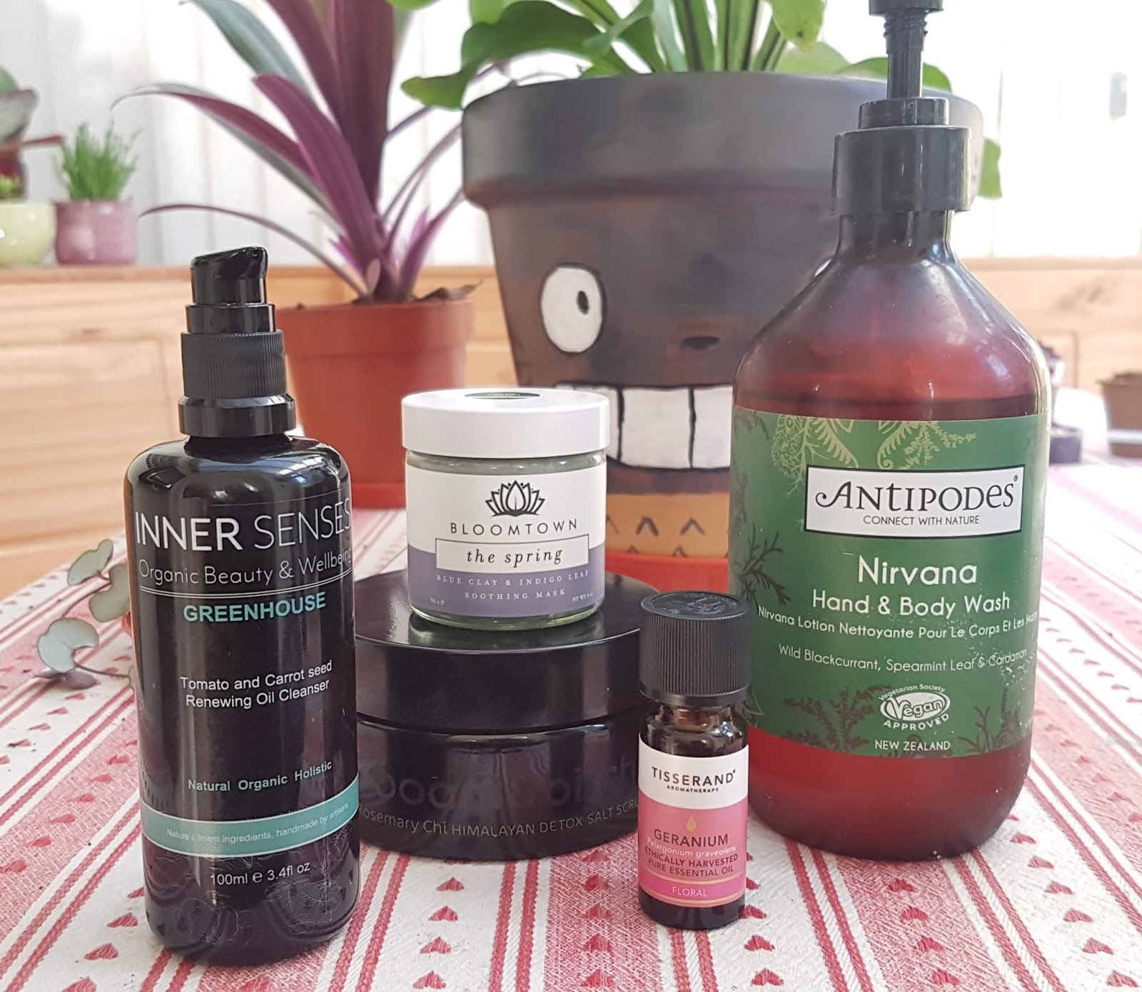 Smells of Spring Best Green Beauty for the Season * The ecoLogical