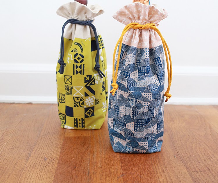 In Color Order Wine Bottle Drawstring Gift Bag Tutorial