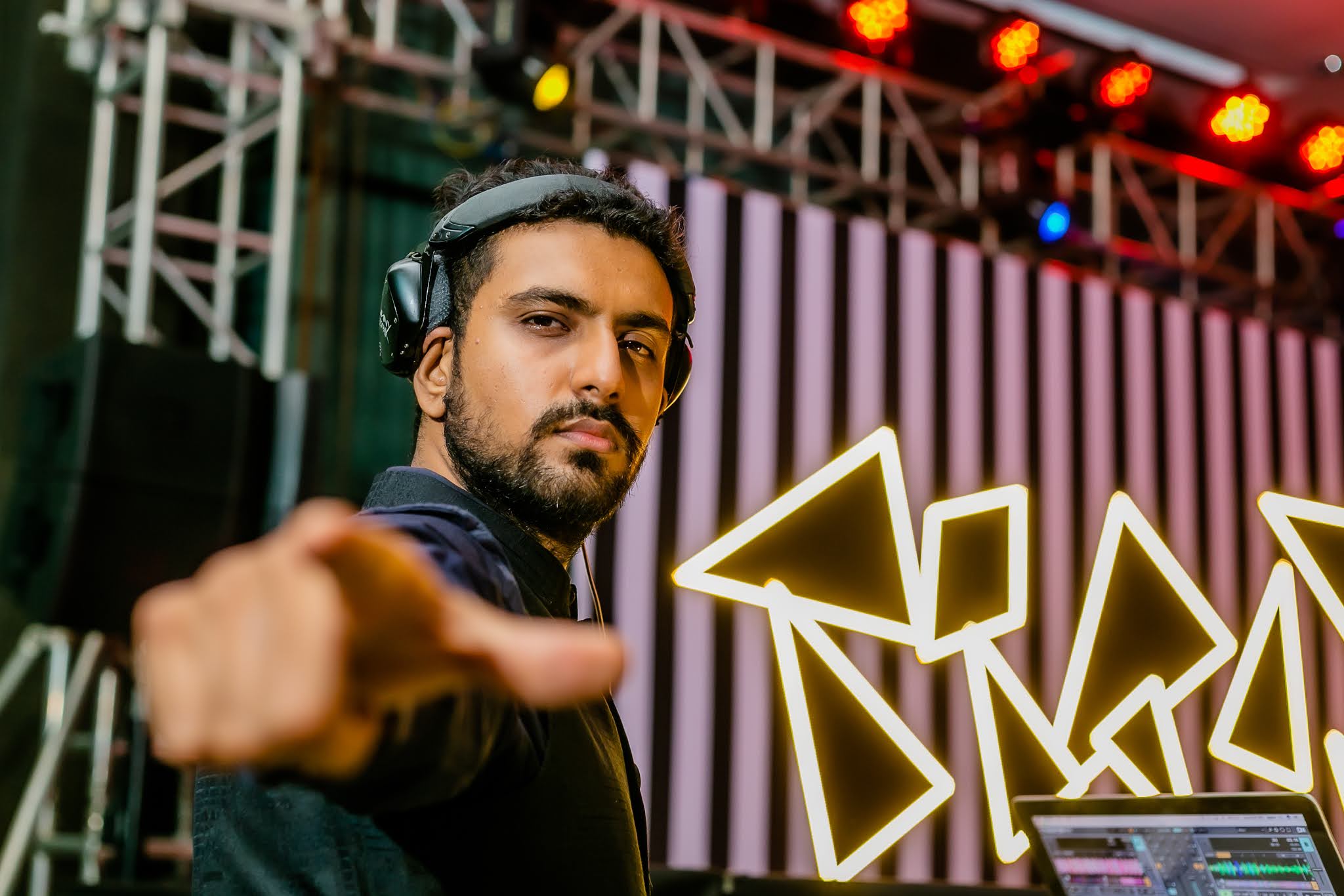 DJ Sunny Deepak A Certified DJ and Music Producer from Chennai, Tamil