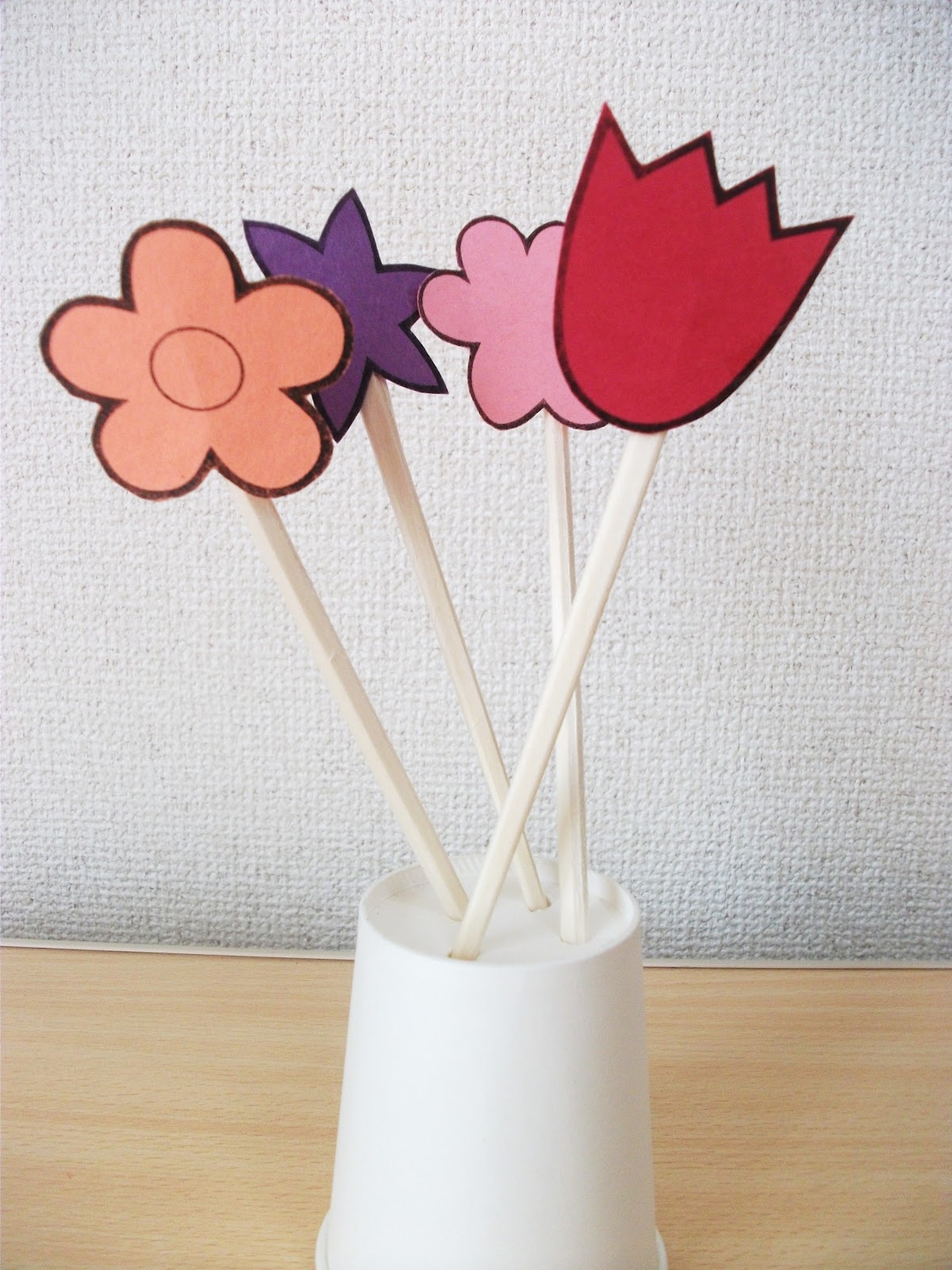 Spring Flowers and Vase Chopsticks Craft | Preschool Crafts for Kids