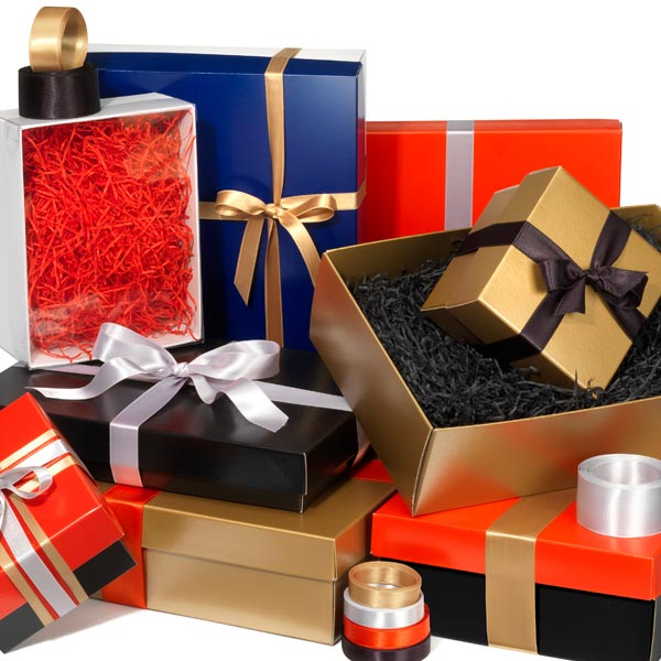 USE YOUR OWN WHOLESALE RETAIL PACKAGING TO ENTICE CUSTOMERS