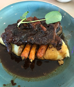 Butcher's Bench, Glen Waverley, ox cheek