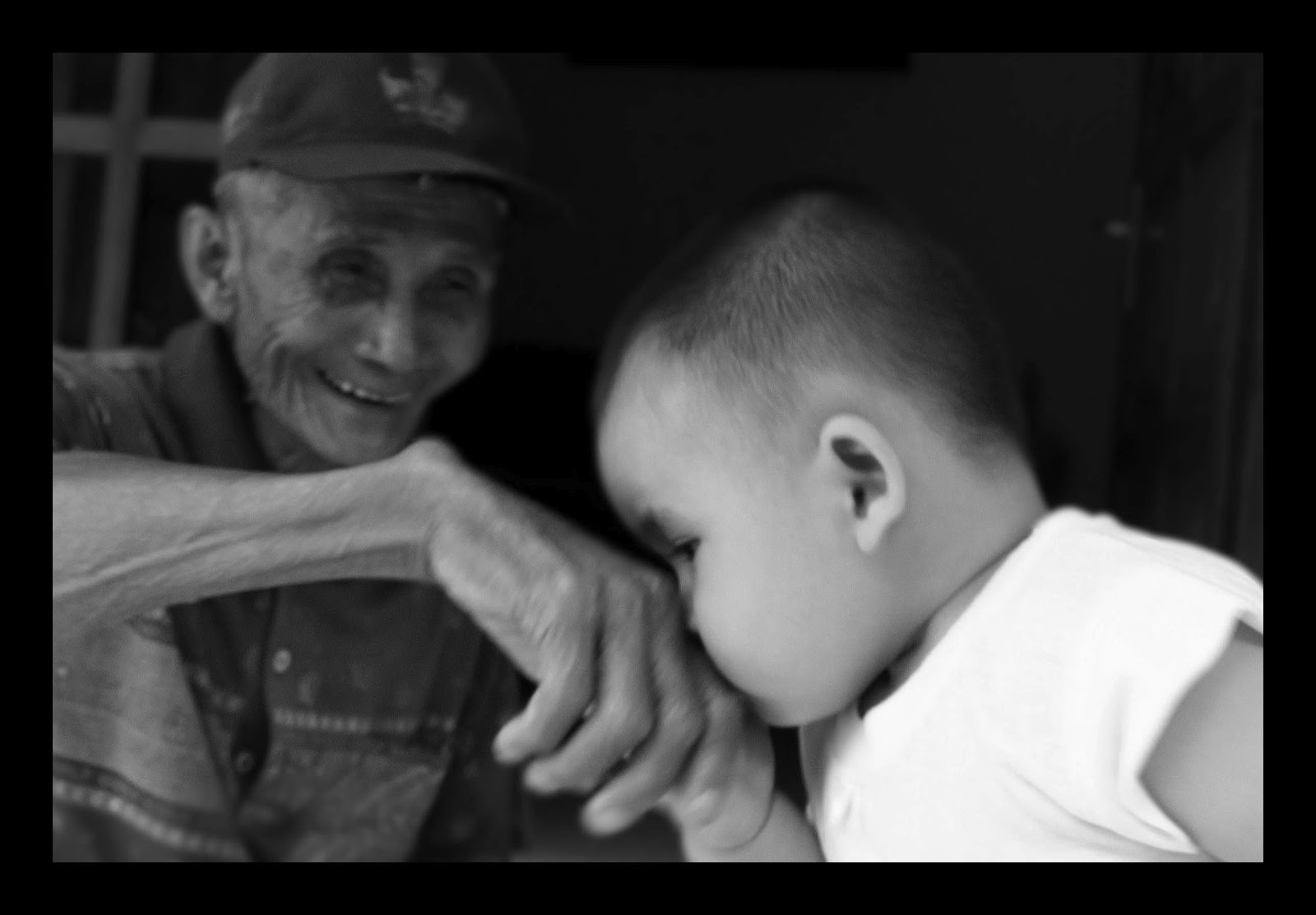 Cara Membanggakan Orang Tua | Arti Penting Keluarga