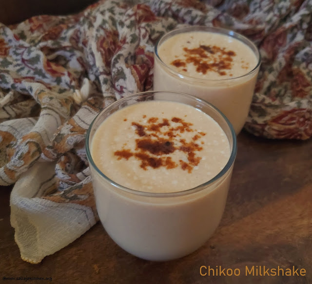 images of Chikoo Milkshake Recipe / Chikoo Shake Recipe / Sapota Milkshake / Chickoo Milkshake / Sapota Shake