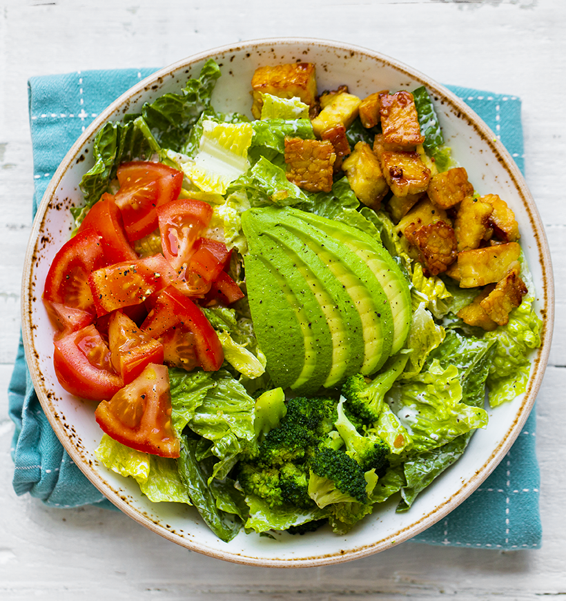 Simple and Healthy Vegan BLT Salad - HealthyHappyLife.com