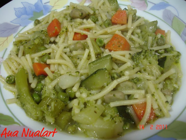  SOPA DE LA HUERTA CON FIDEOS 