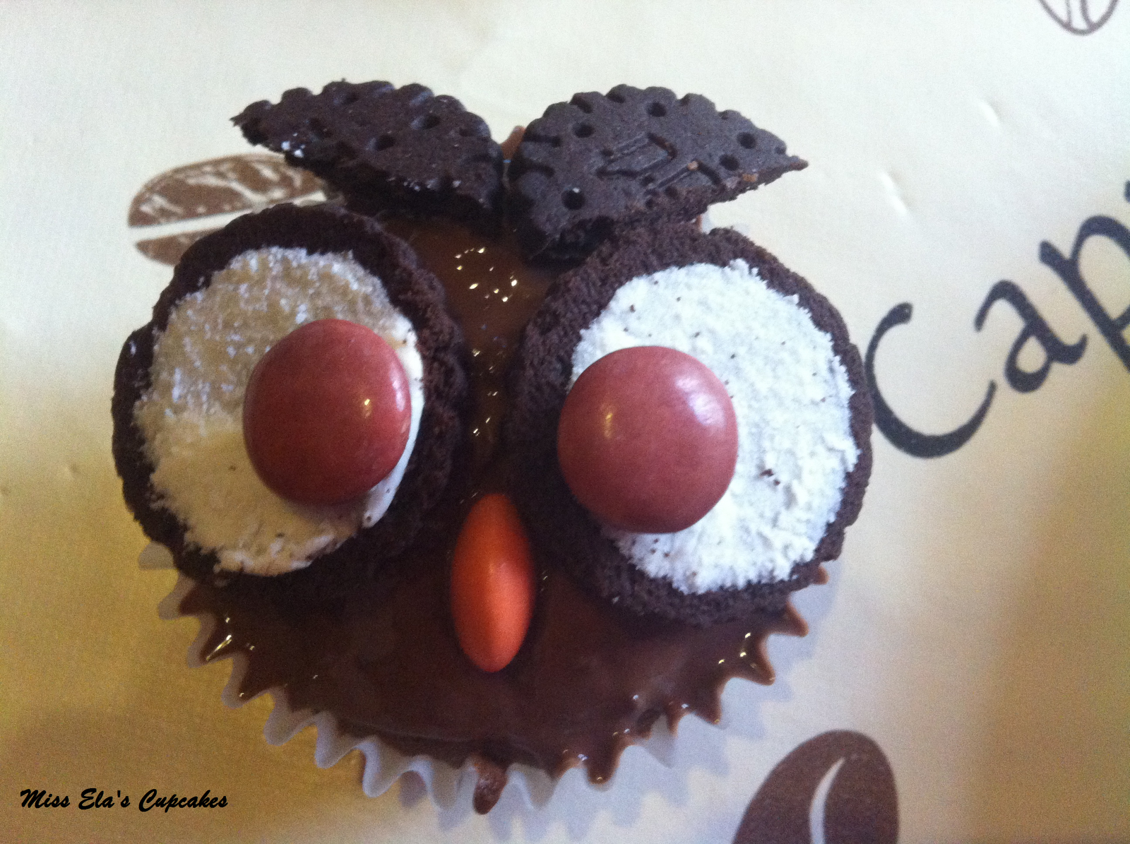 Miss Ela&amp;#39;s Cupcakes: Eulen-Muffins