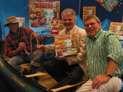 Spiel des Jahres 2005 - Designer of Niagara Thomas Liesching (middle) and Albrecht Werstein CEO of Zoch GmbH (on right)