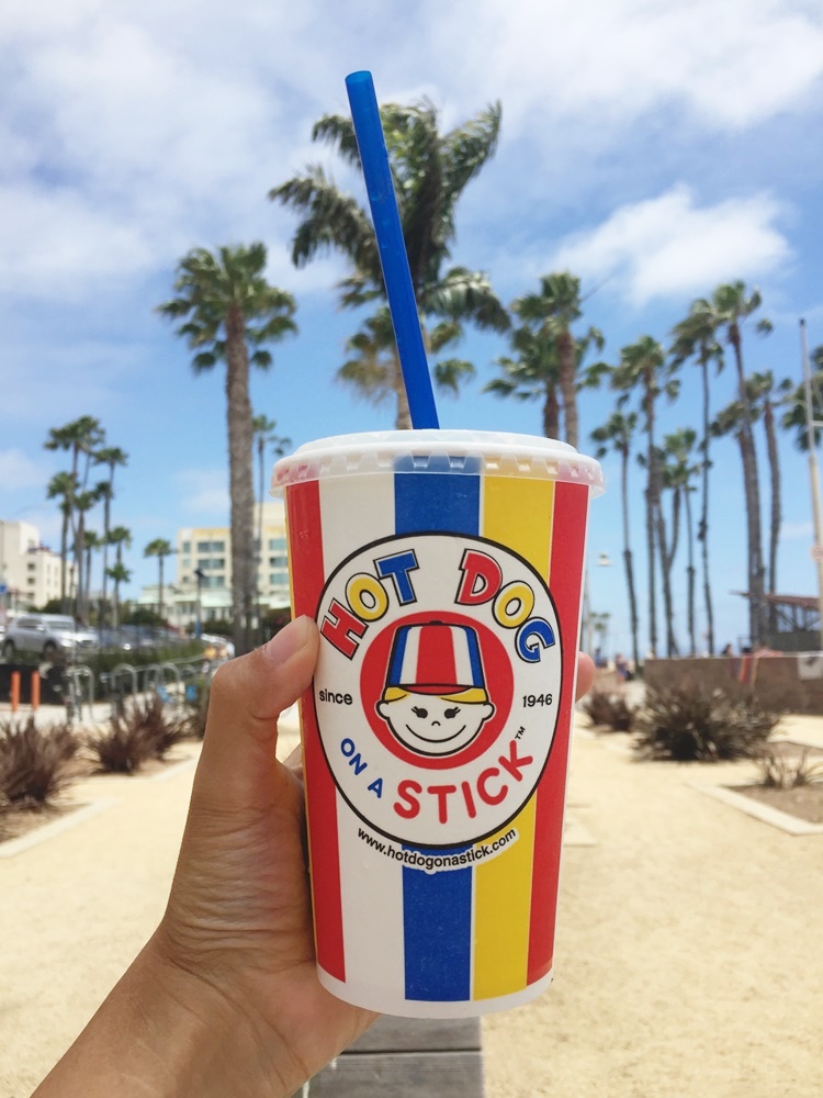 happyhazel TBT HOT DOG HAPPY AT HOT DOG ON A STICK IN SANTA MONICA