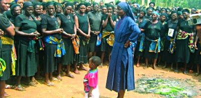 A découvrir : Nigéria :une religieuse aurait les stigmates du Christ.