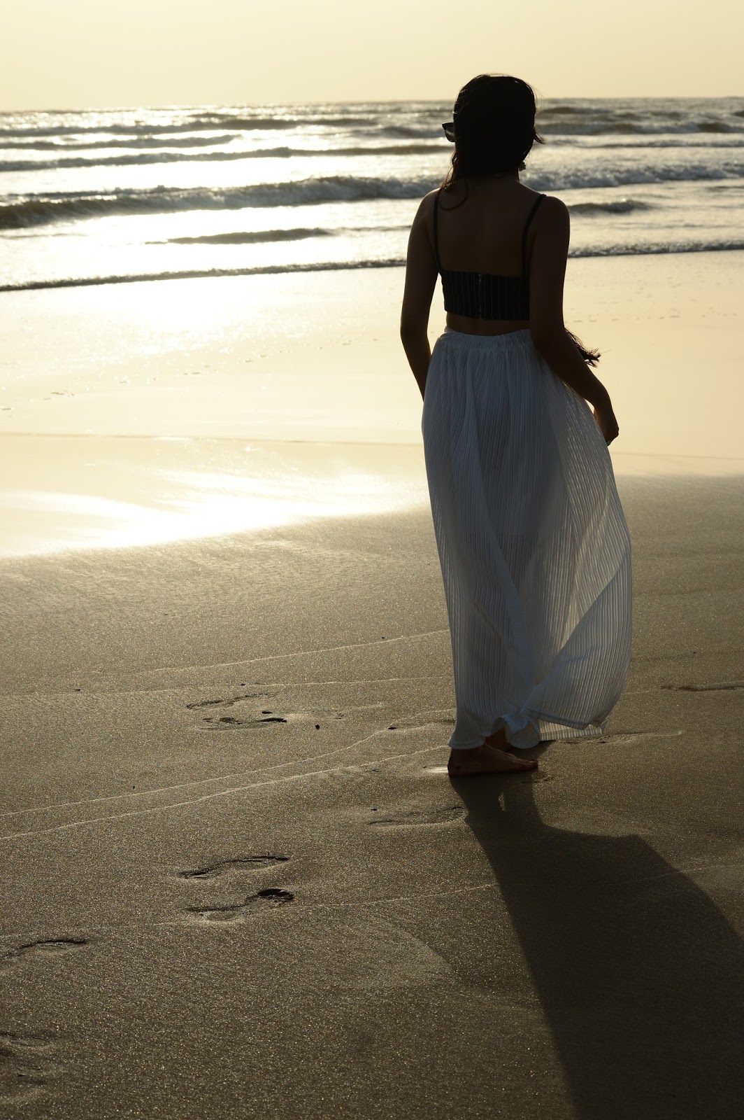 What to Wear to the Beach when You Don't Own a Bikini Chiconomical