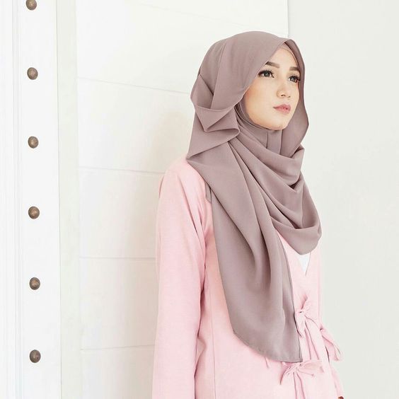 8 Tutorial Trend Hijab Pashmina untuk para Remaja Kekinian agar tampil Stylish