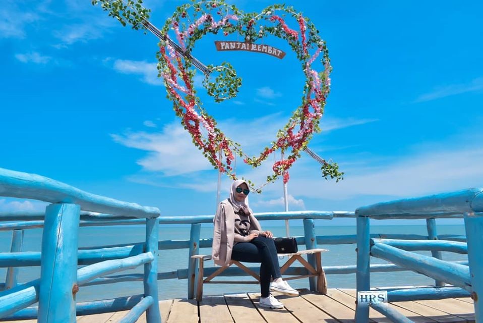 11 Pantai Di Indramayu Yang Eksotis Dan Menawan Besoklusa Com