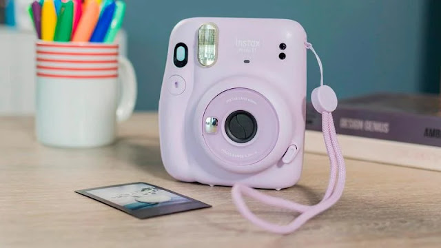 Fujifilm Instax Mini 11 Review