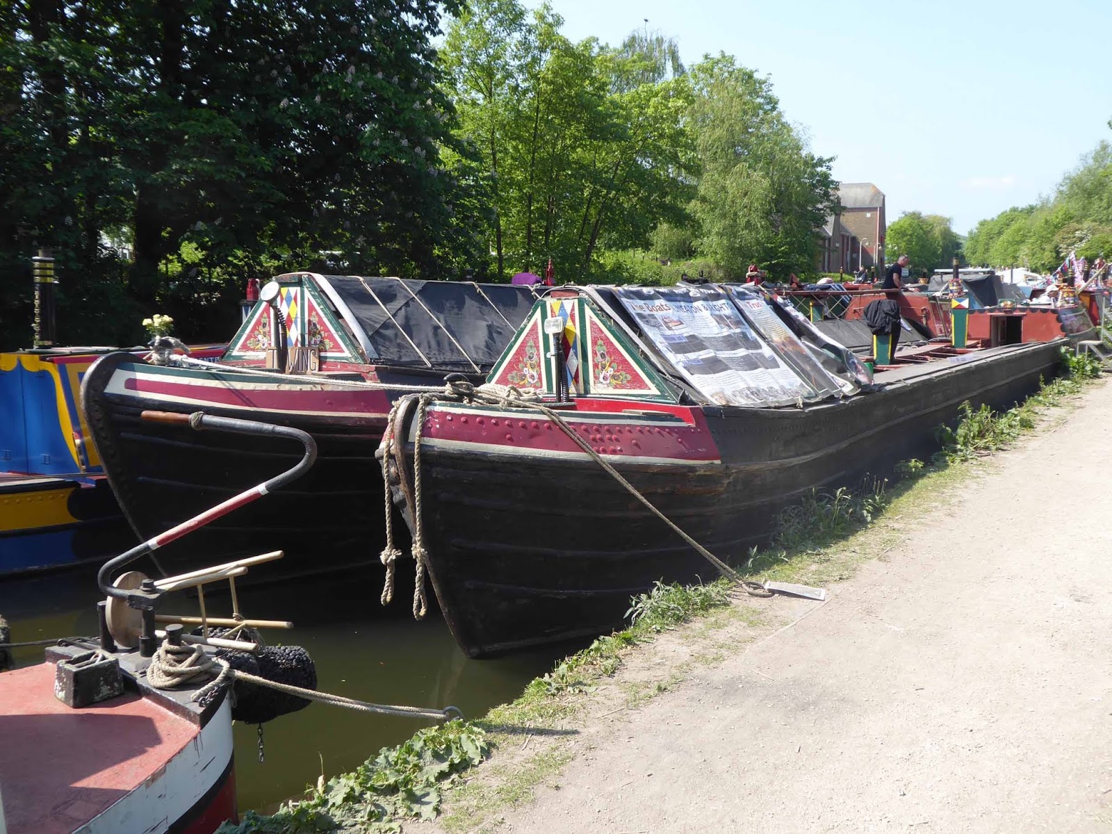 Narrow Boats SICKLE and FLAMINGO Boats at the Rickmansworth Festival.