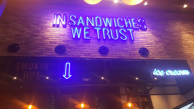 food blogger Dubai state 88 in sandwiches we trust