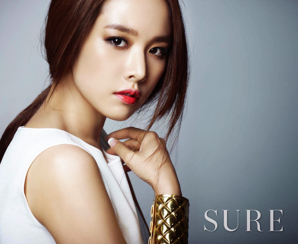 Jo Yoon Hee - Sure May 2014 | Beautiful Korean Artists