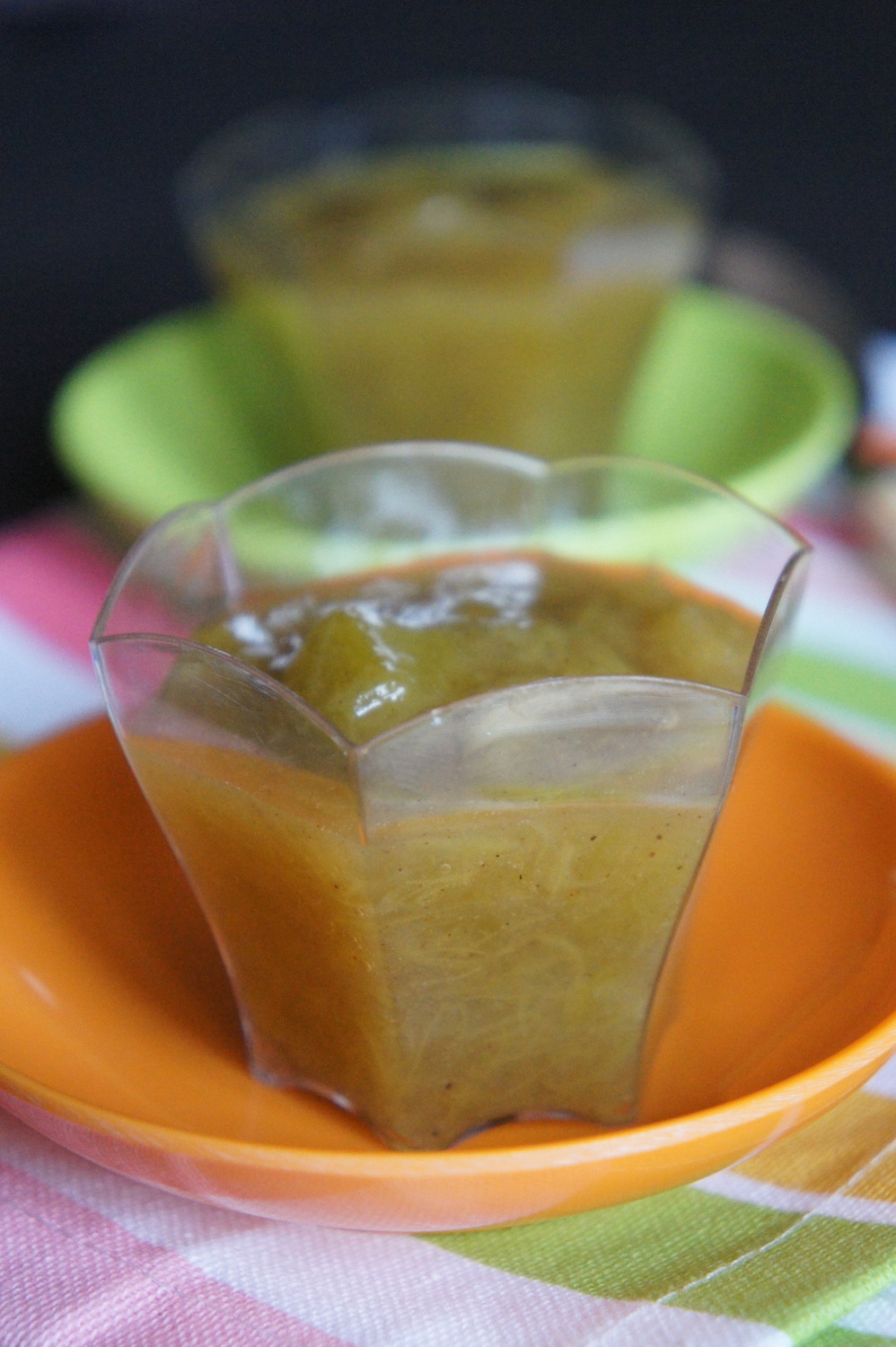 Compote à la rhubarbe et au gingembre frais