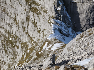 Rückblick auf Westgrat und Südwestflanke.