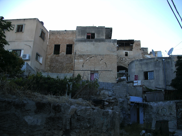 Fotografía que muestra el desastre urbanístico de la parte vieja de Nazareth