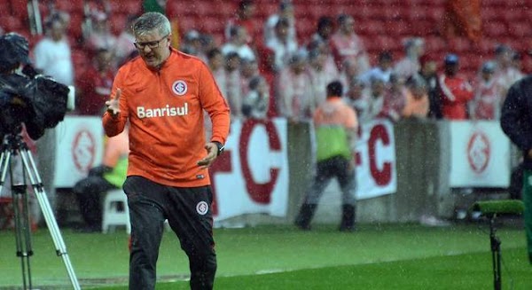 Oficial: Internacional de Porto Alegre, renueva el técnico Hellmann hasta 2019