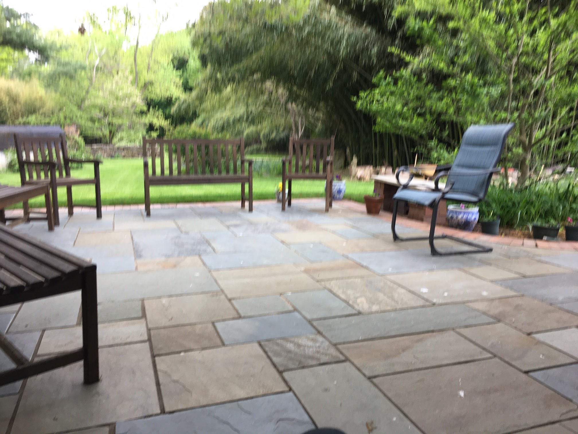 Gladly Lerne, Gladly Teche Stone Yard