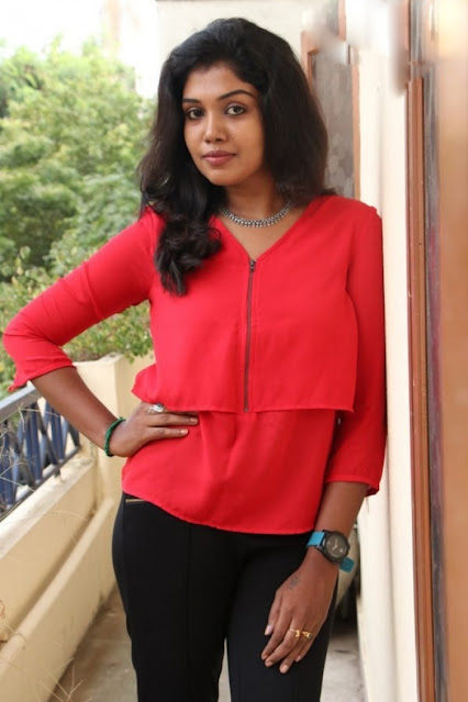 Actress Riythvika Latest Cute Photos Navel Queens Actress Riythvika Latest Cute Photos Navel Queens