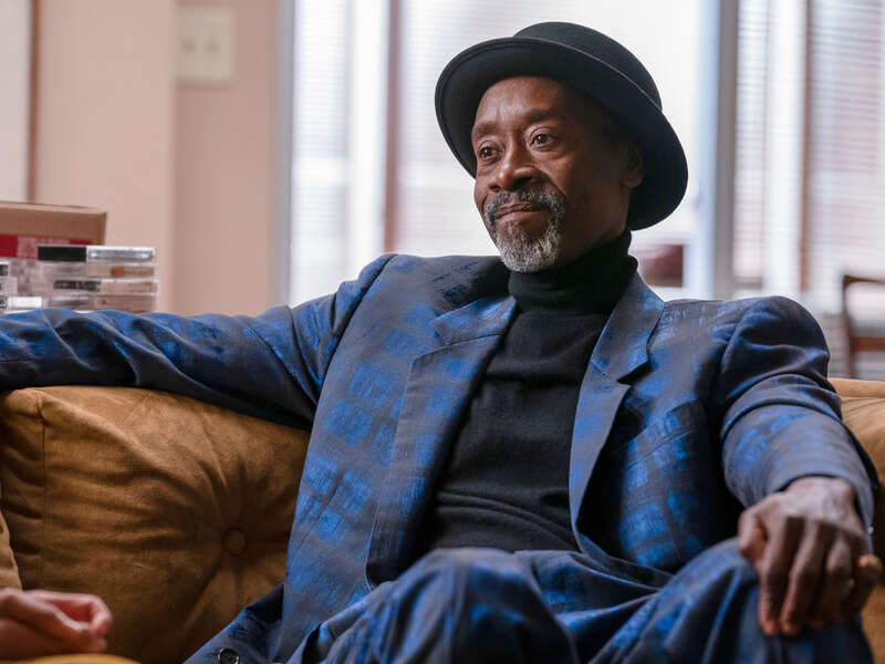 BLACK MONDAY Season 3 Trailer, Clip, Featurette, Images and Poster