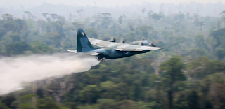 Aviões da FAB começam a ser usados no combate a queimadas na Amazônia – VEJA VÍDEO