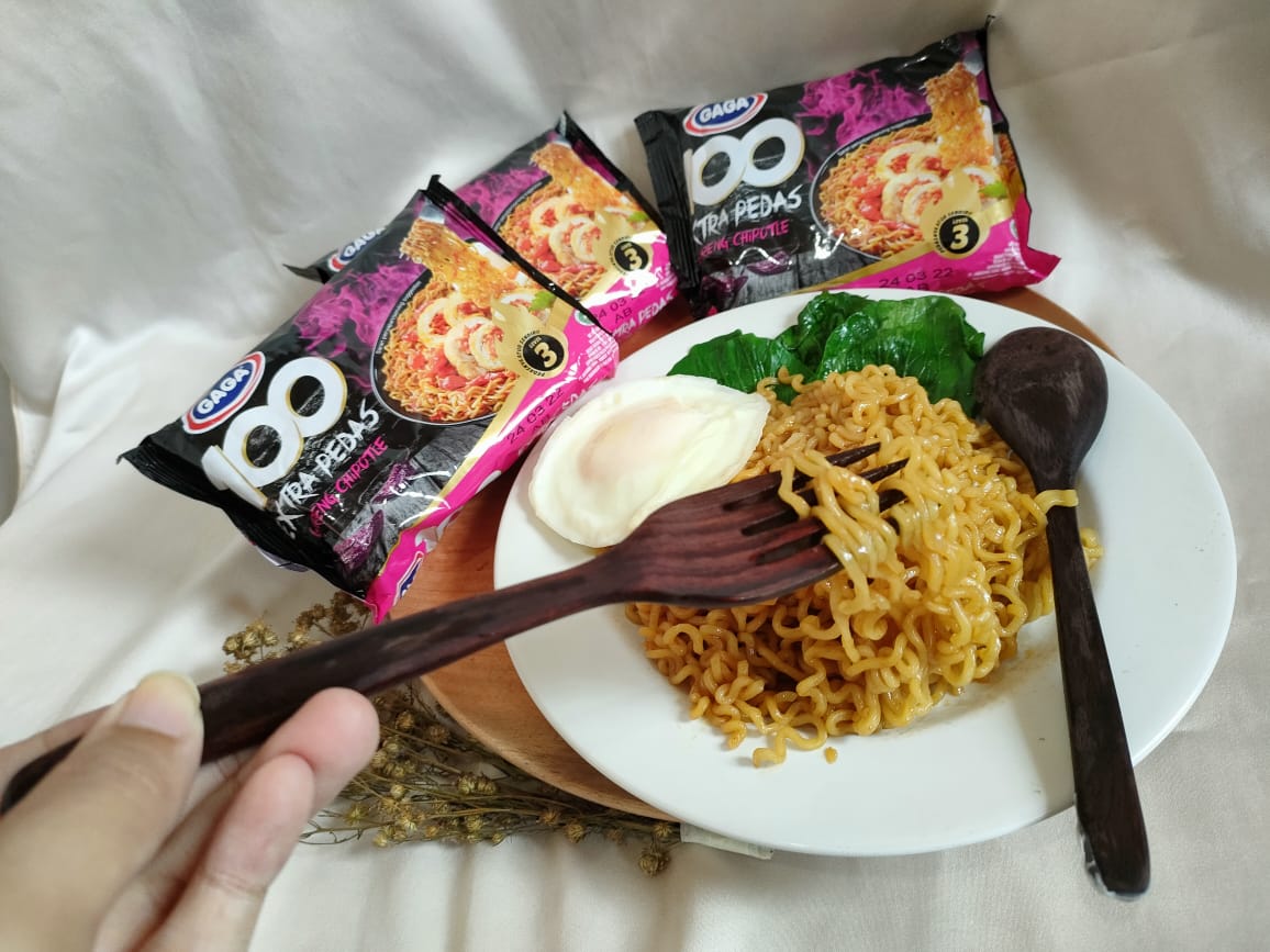 Review Mie Gaga 100 Extra Pedas Goreng Chipotle - karimashita blog-space ♥