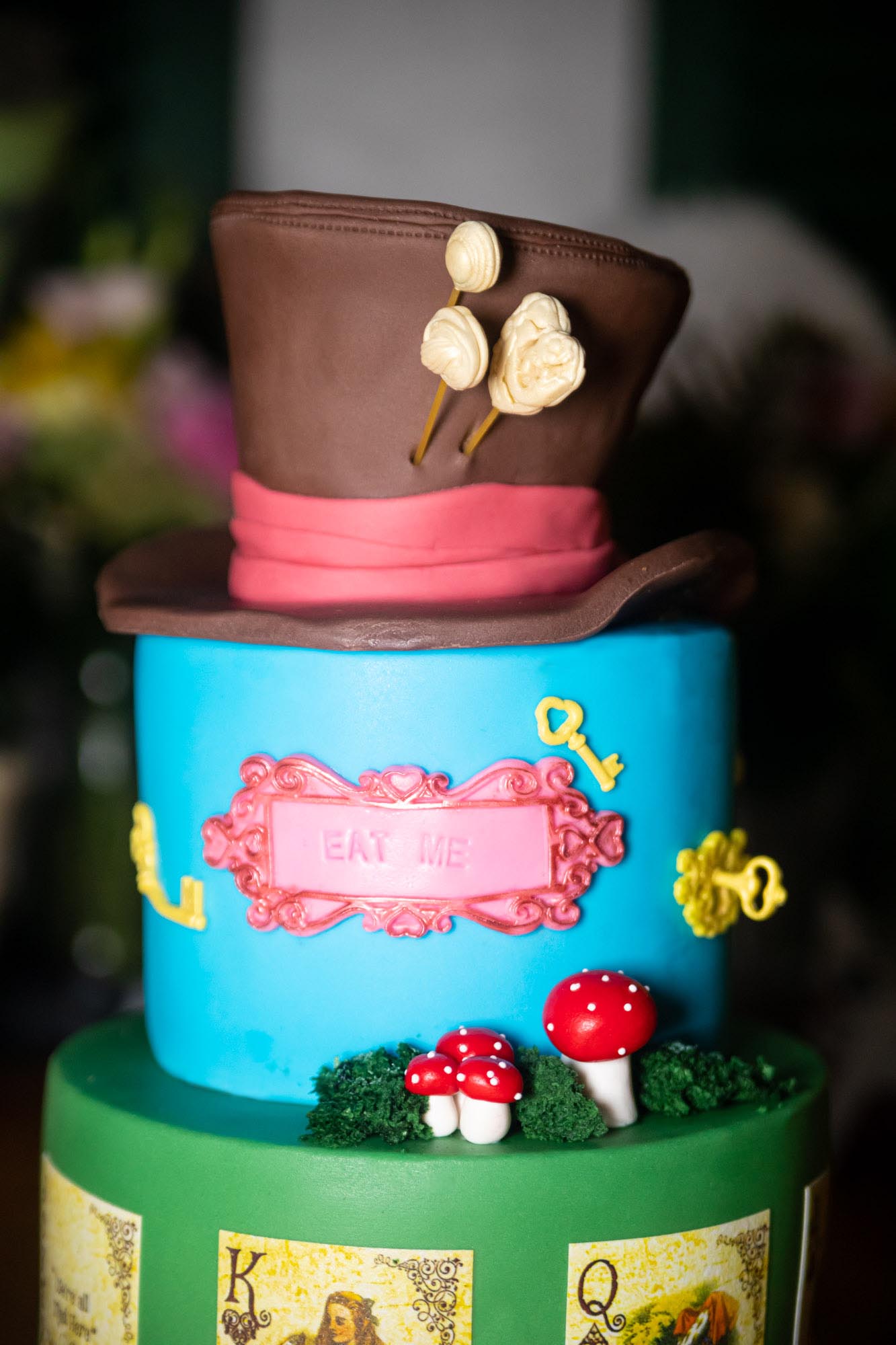 Alice im Wunderland Hochzeitstorte
