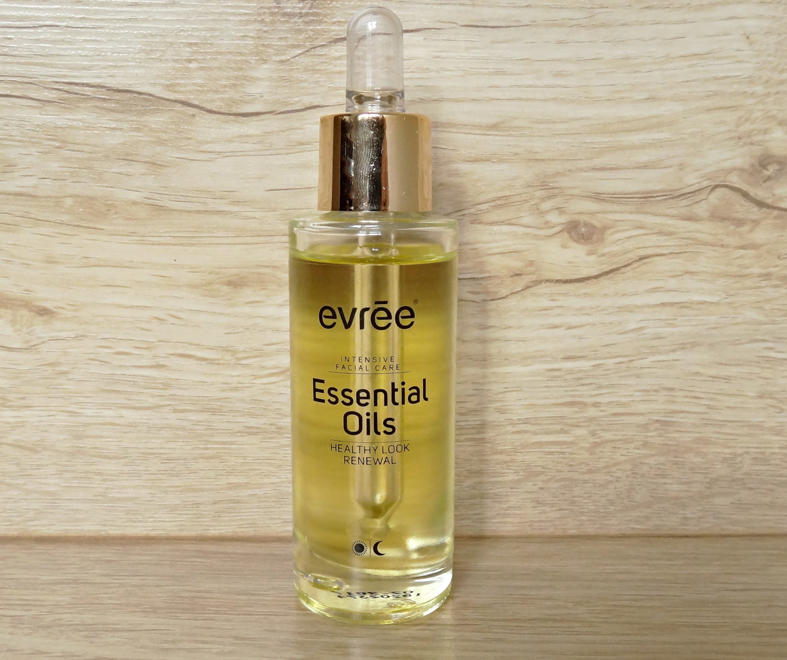 Olejek do twarzy Evree Essential Oils