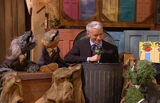 Anderson Cooper interviews Oscar and his friends. Sesame Street Best of Friends