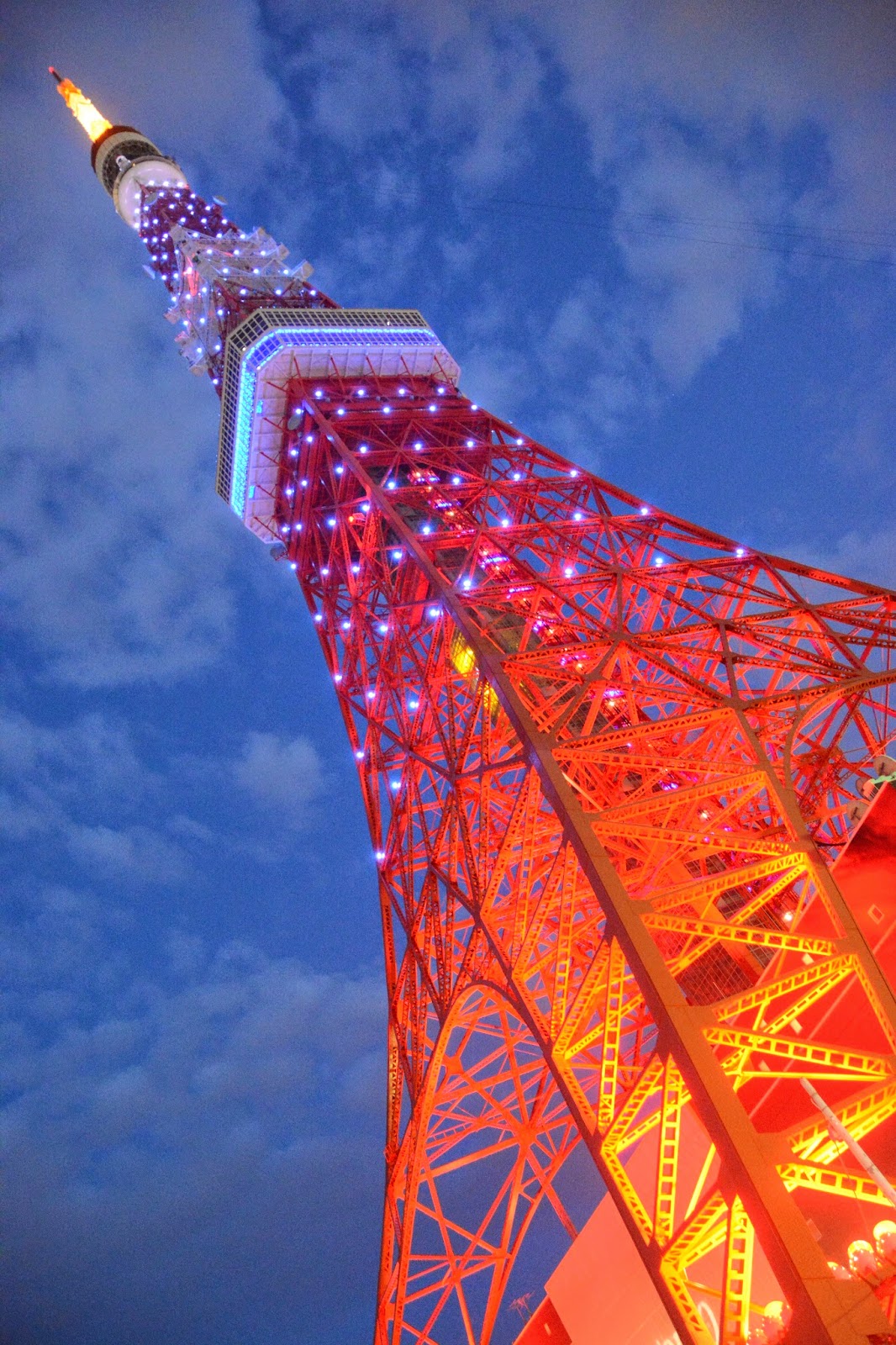 東京タワー SAMRAI BLUEライトアップ