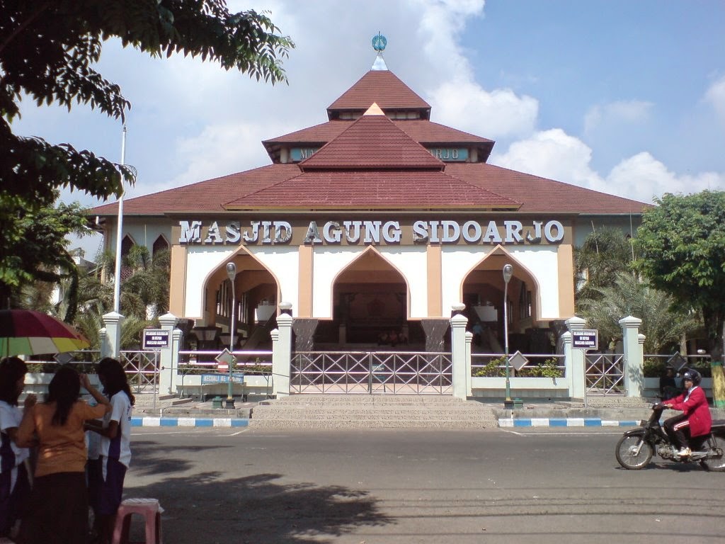 blog foto 3: Masjid Agung Sidoarjo