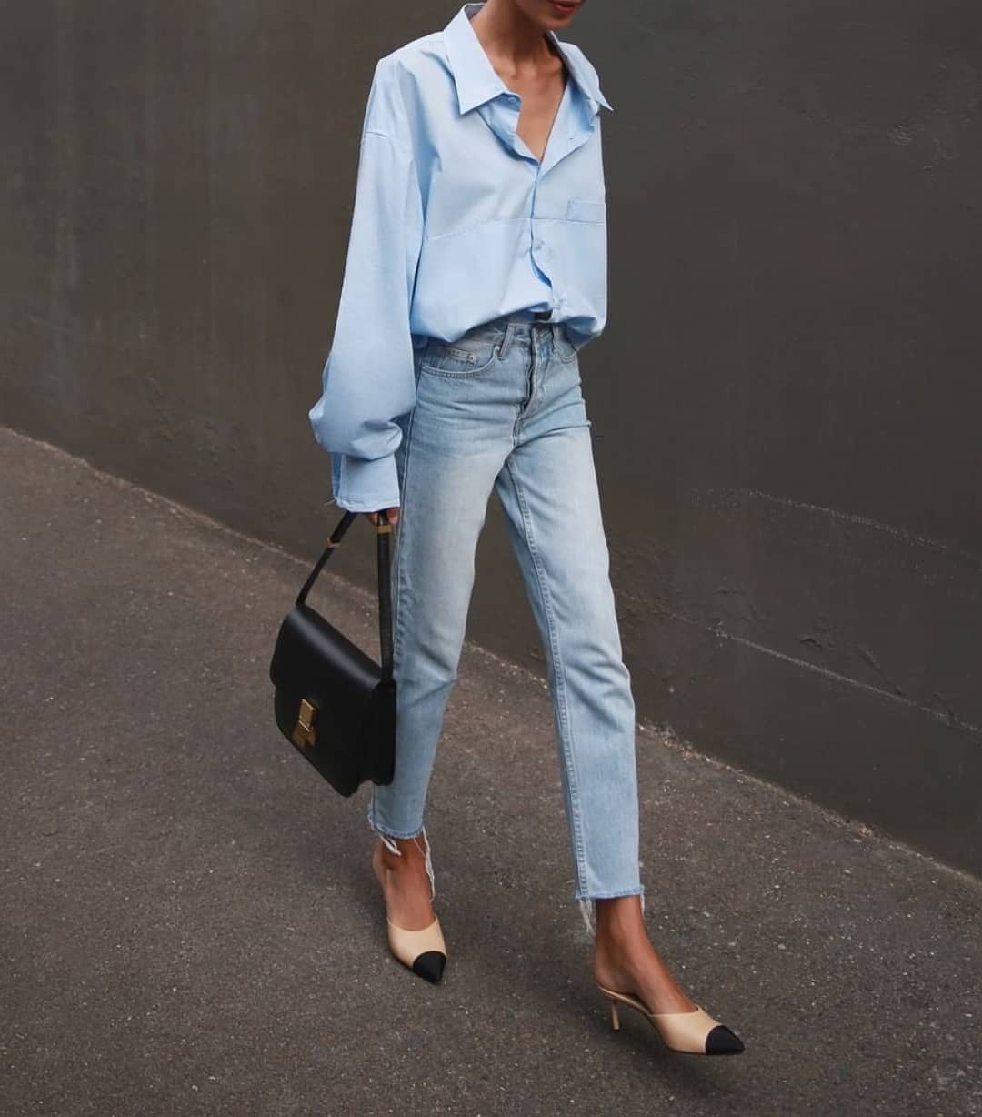 We?re So Into This Chic Denim Outfit