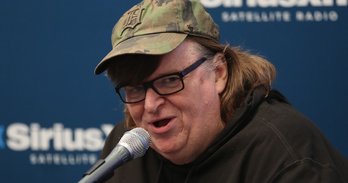 La extraña pareja ¿QUE INVADIMOS AHORA?, un documental de Michael Moore. La extraña pareja ¿QUE INVADIMOS AHORA?, un documental de Michael Moore.