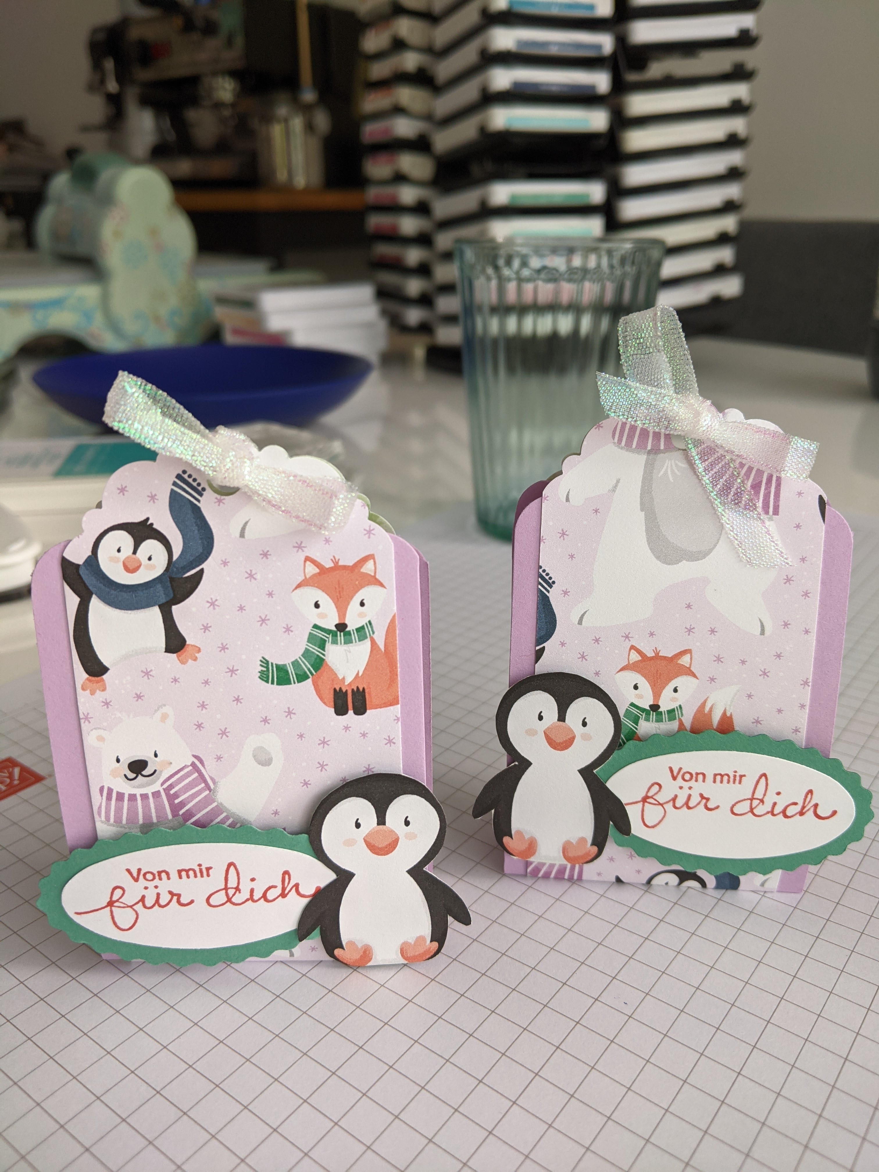 Juttas Werkstatt: Kleine Geschenke mit Pinguin & Co.