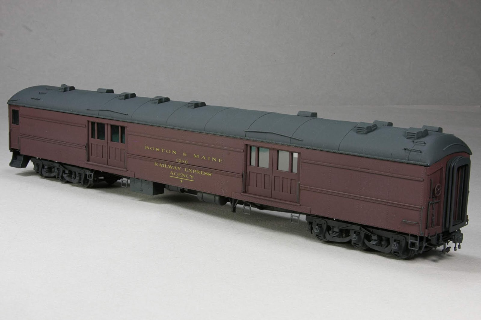 Signal Station 199 Boston & Maine Baggage Express Car 3280 Model