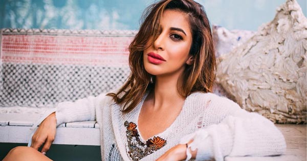 sophie choudry weater sophie choudry weater