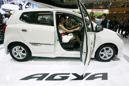 Jual Mobil Bekas, Second, Murah: Harga Mobil Toyota Agya 